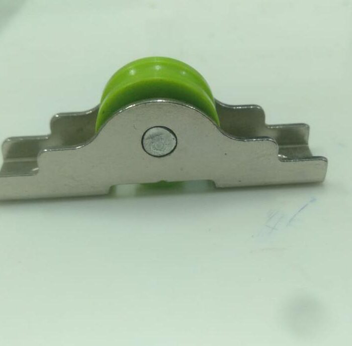 GT-1708 # 12 MM UPVC ROLLER ( IMPORTED )