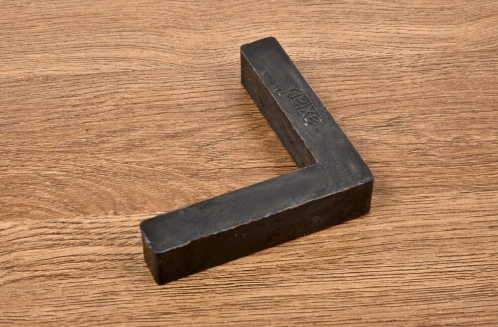 GT-907 # FRAME CORNER ( 3.5" * 3.5" )